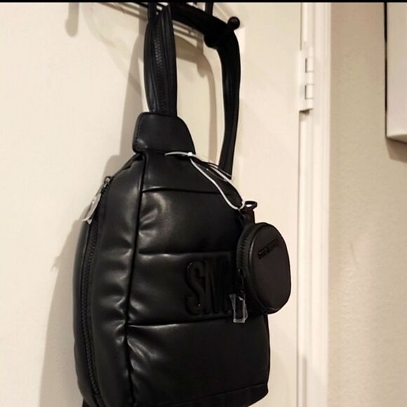 Steve Madden BJayaa SM Logo Quilted Backpack - Picture 3 of 7